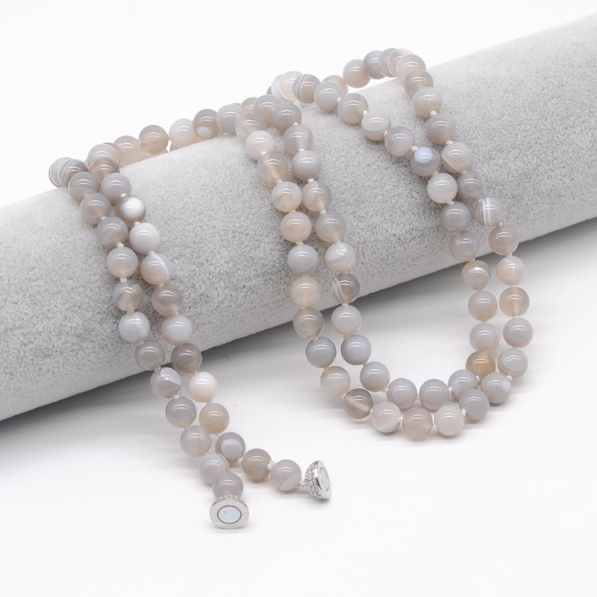 GMN253 Hand-Knotted Grey Banded Agate Beaded Necklace 8mm 10mm