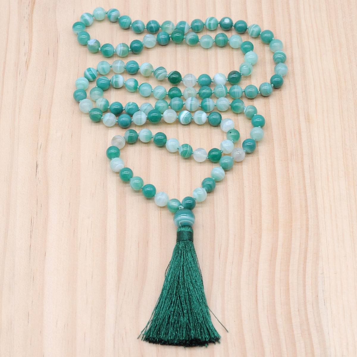 GMN122 Hand-Knotted Smooth Green Banded Agate 108 Beads Mala Necklace