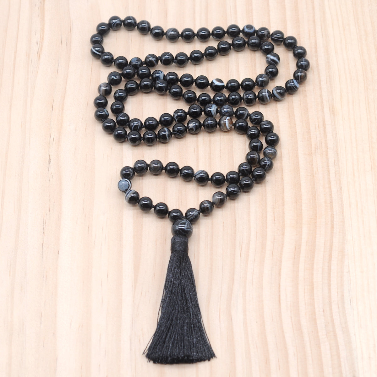 GMN124 Hand-Knotted Smooth Black Banded Agate 108 Beads Mala Necklace