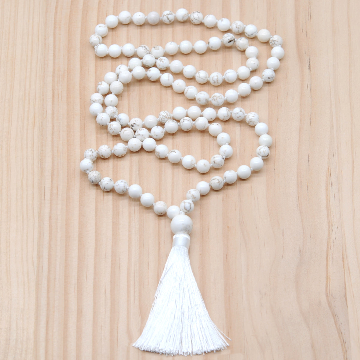 GMN139 Hand-Knotted Smooth White Howlite 108 Beads Mala Necklace