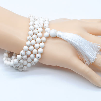 GMN139 Hand-Knotted Smooth White Howlite 108 Beads Mala Necklace