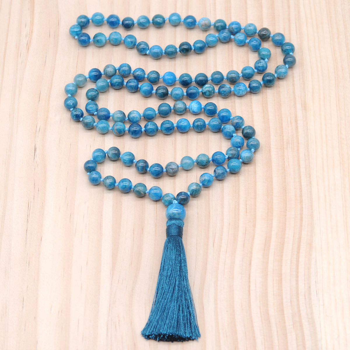 GMN146 Hand-Knotted Smooth Apatite Gemstone 108 Beads Mala Necklace